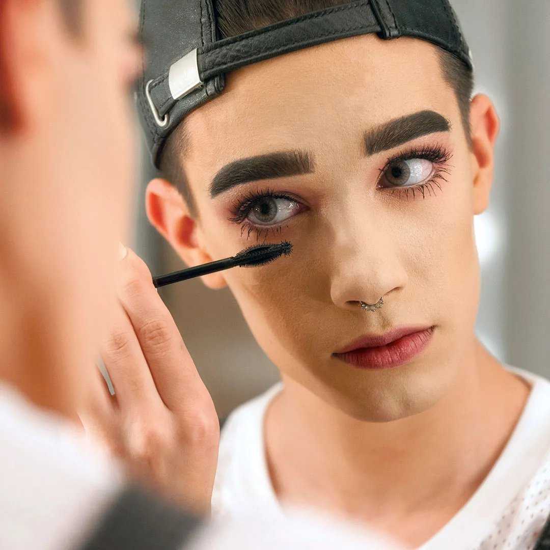 Почему парни красивее девушек без макияжа | actualbeauty