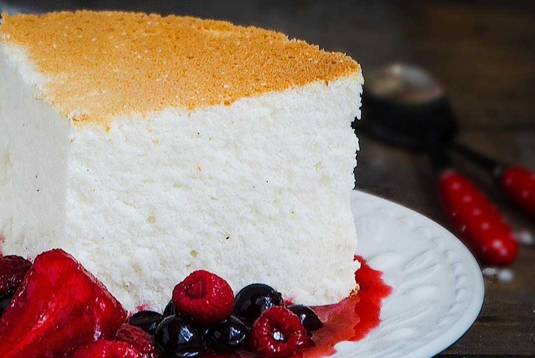 Бисквит с фруктами – легкий, сладкий, нежный! рецепты самых вкусных бисквитов с фруктами: ванильных, шоколадных, на кипятке - автор екатерина данилова - журнал женское мнение