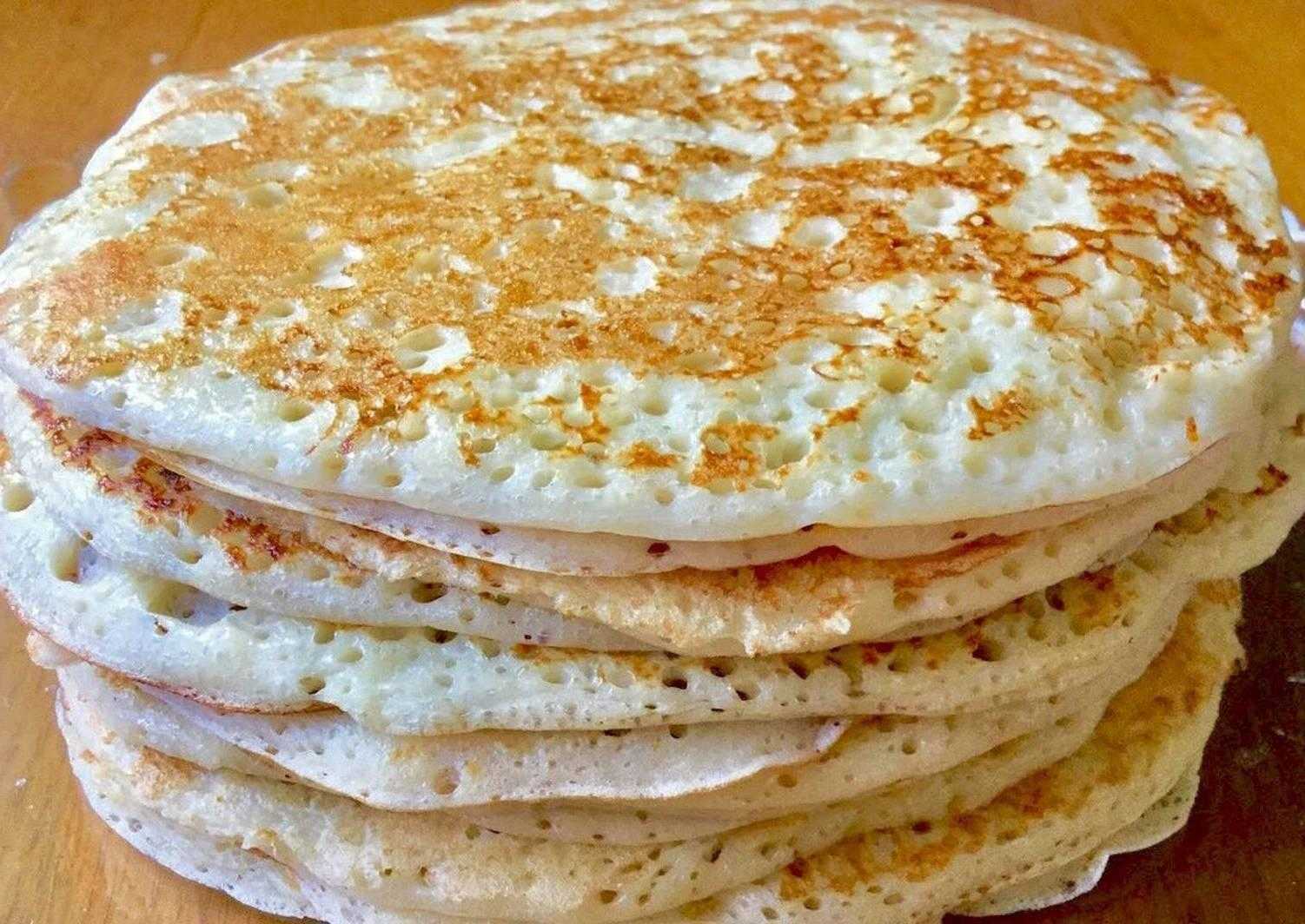 Блины на кефире — 6 рецептов тонких блинов с дырочками