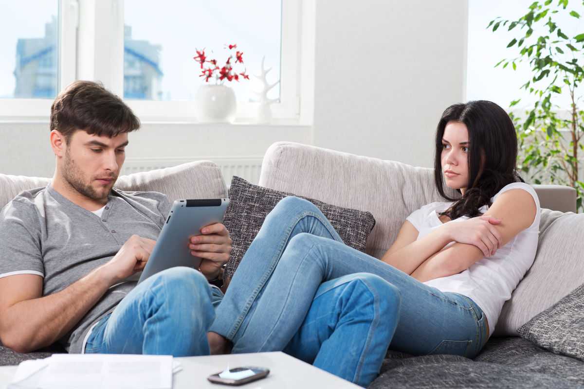 7 вещей, которые нужно сделать, если вам стало скучно в отношениях: договор на свидания и другие советы психологов | world fashion channel