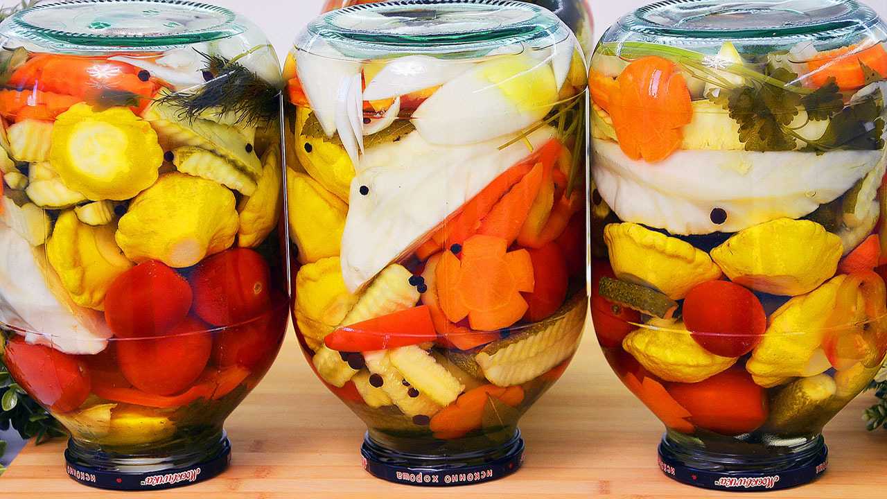Ассорти огород - 7 рецептов с кабачками, капустой, с фото