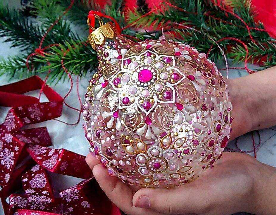 Как сделать красивые елочные игрушки на конкурс, для детского сада, большой уличной елки? новогодние елочные игрушки своими руками из фетра: мастер класс