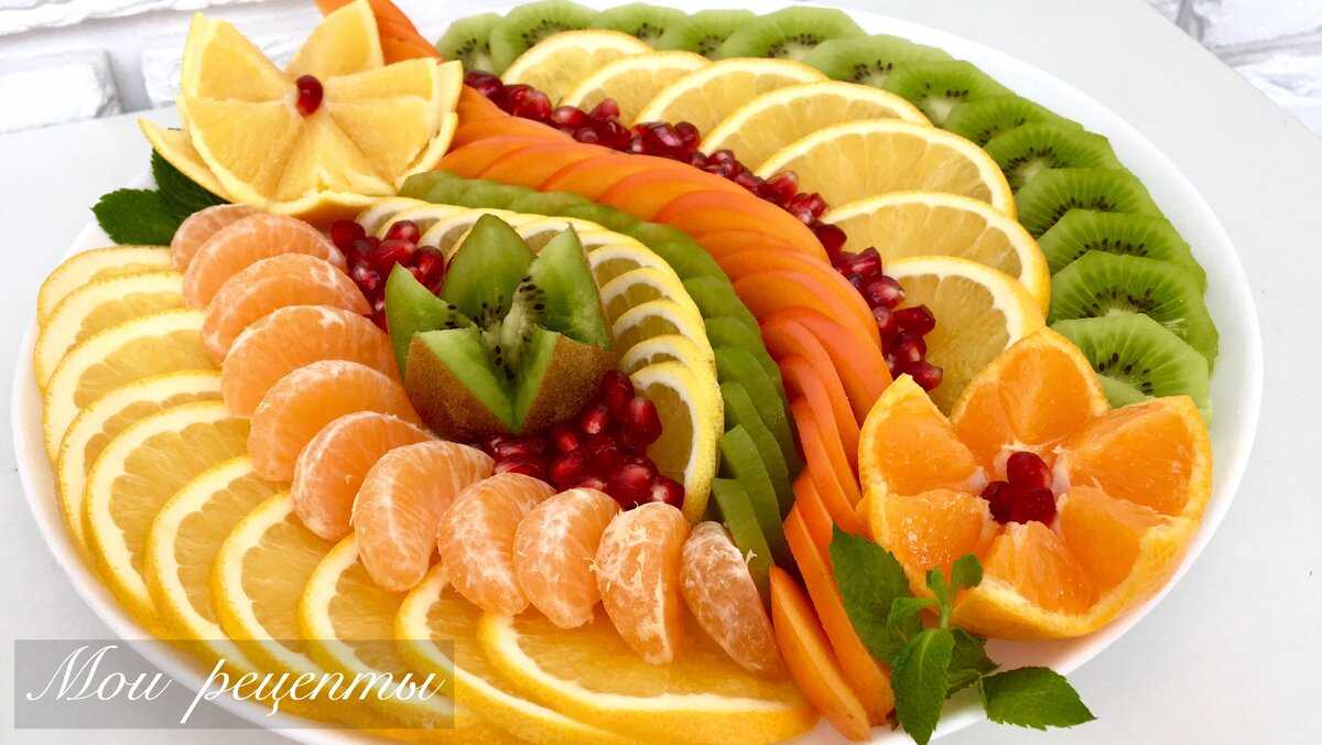 Чем и как  можно быстро почистить манго?