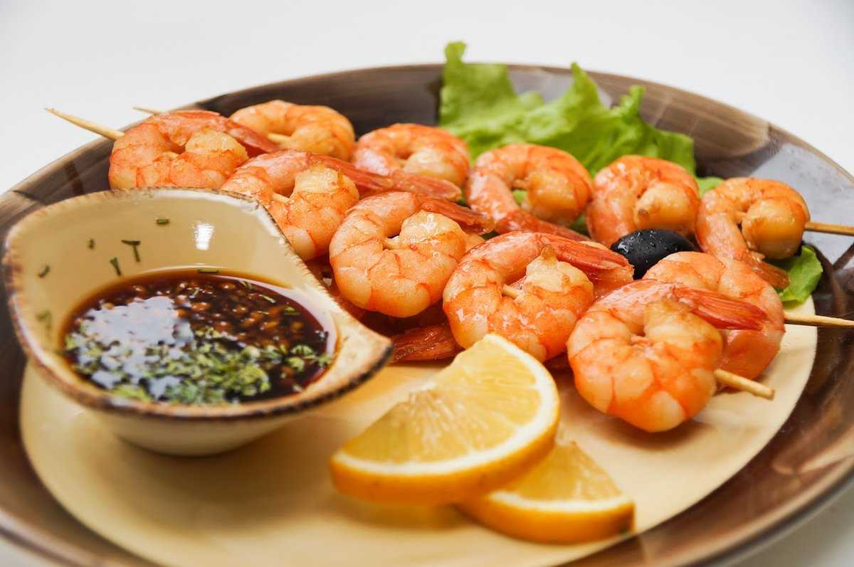 Как вкусно сварить креветки к пиву